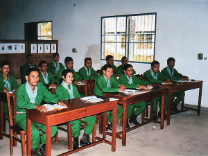 Medical, security and other instructional training courses at our training facility or your project base